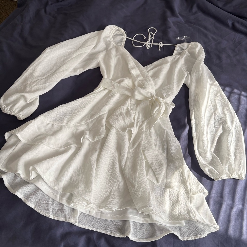 NEW Francescas Plunge Dress, S
